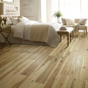 Bedroom Hardwood flooring | ICC Floors Plus